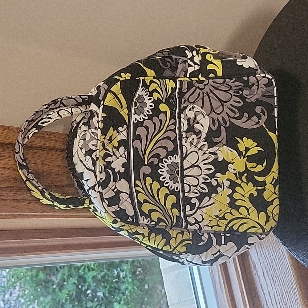 Vera bradley lunch tote. Excellent condition. One mark inside see pic.